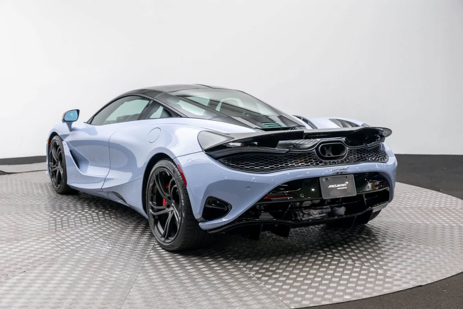 New 2026 McLaren 750S photo 4
