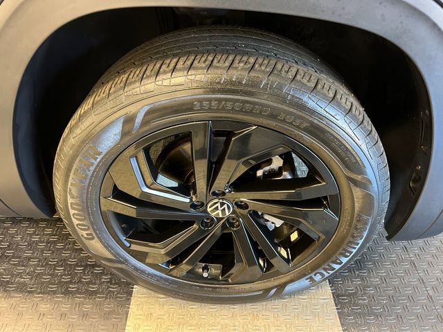 2022 Volkswagen Atlas SE