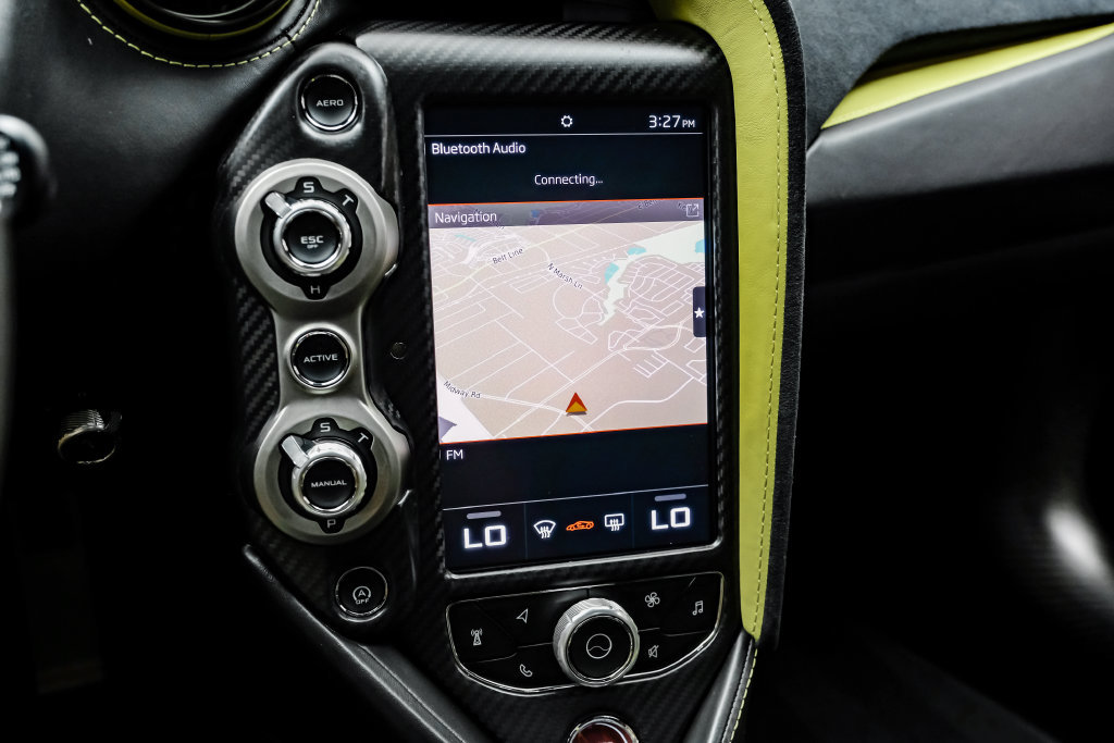 Used 2018 McLaren 720S Performance photo 18