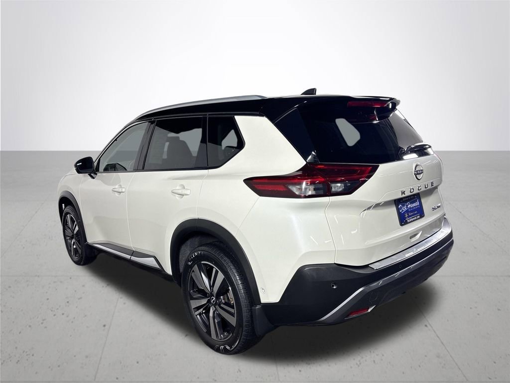 2022 Nissan Rogue SL