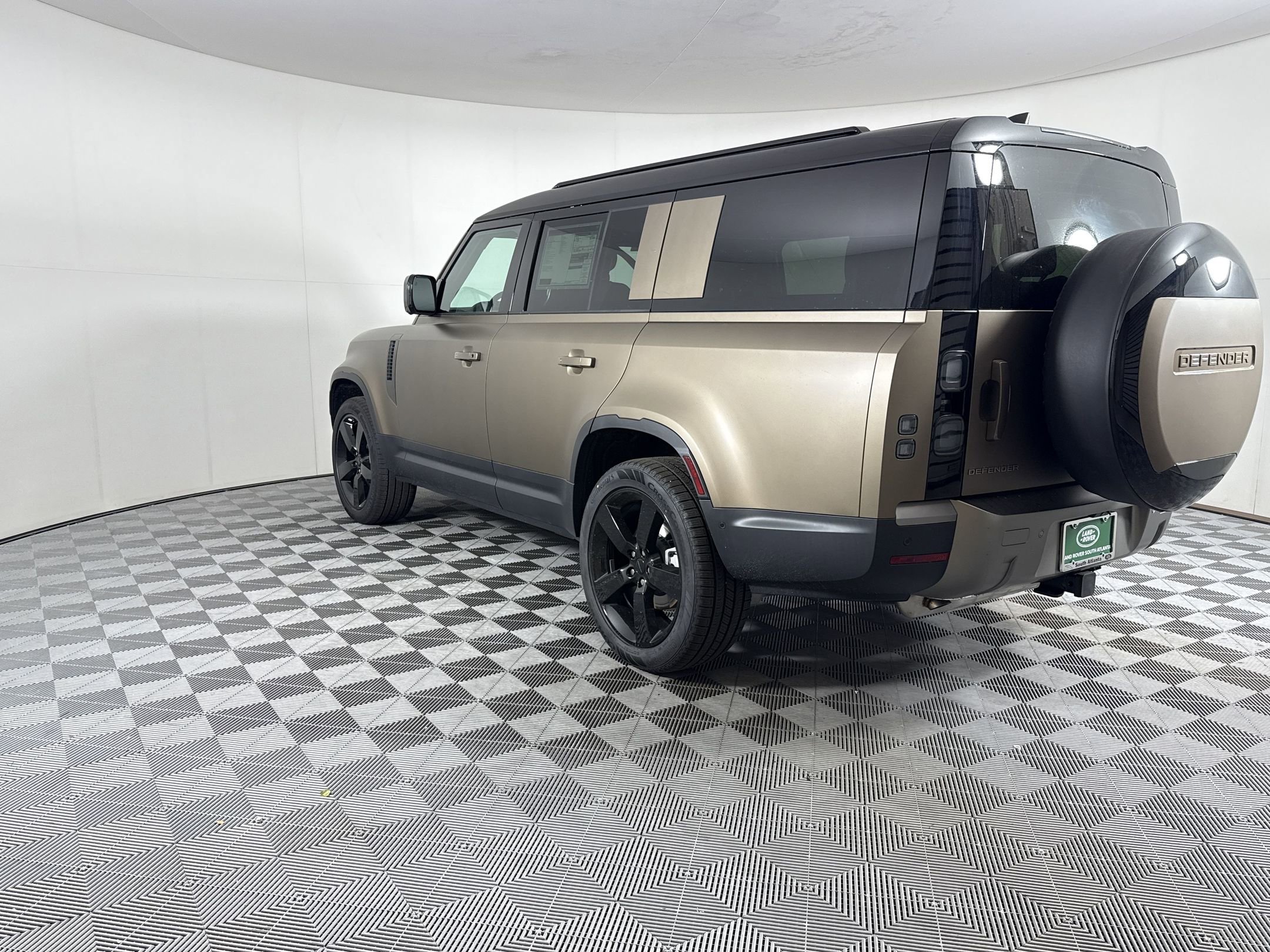 2026 Land Rover Defender 130 S