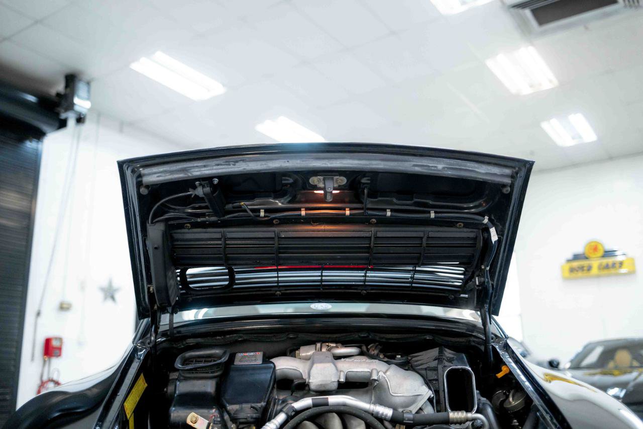 1998 Porsche 911 Carrera 4S