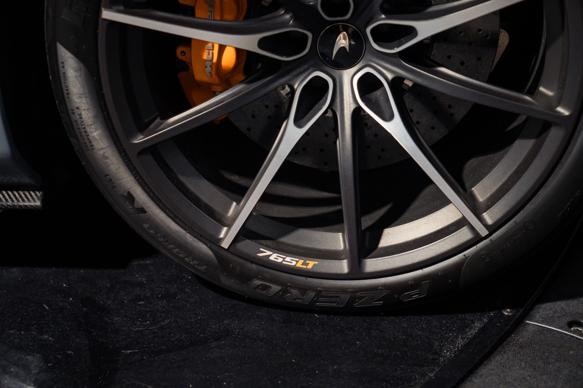 Used 2021 McLaren 765LT photo 10