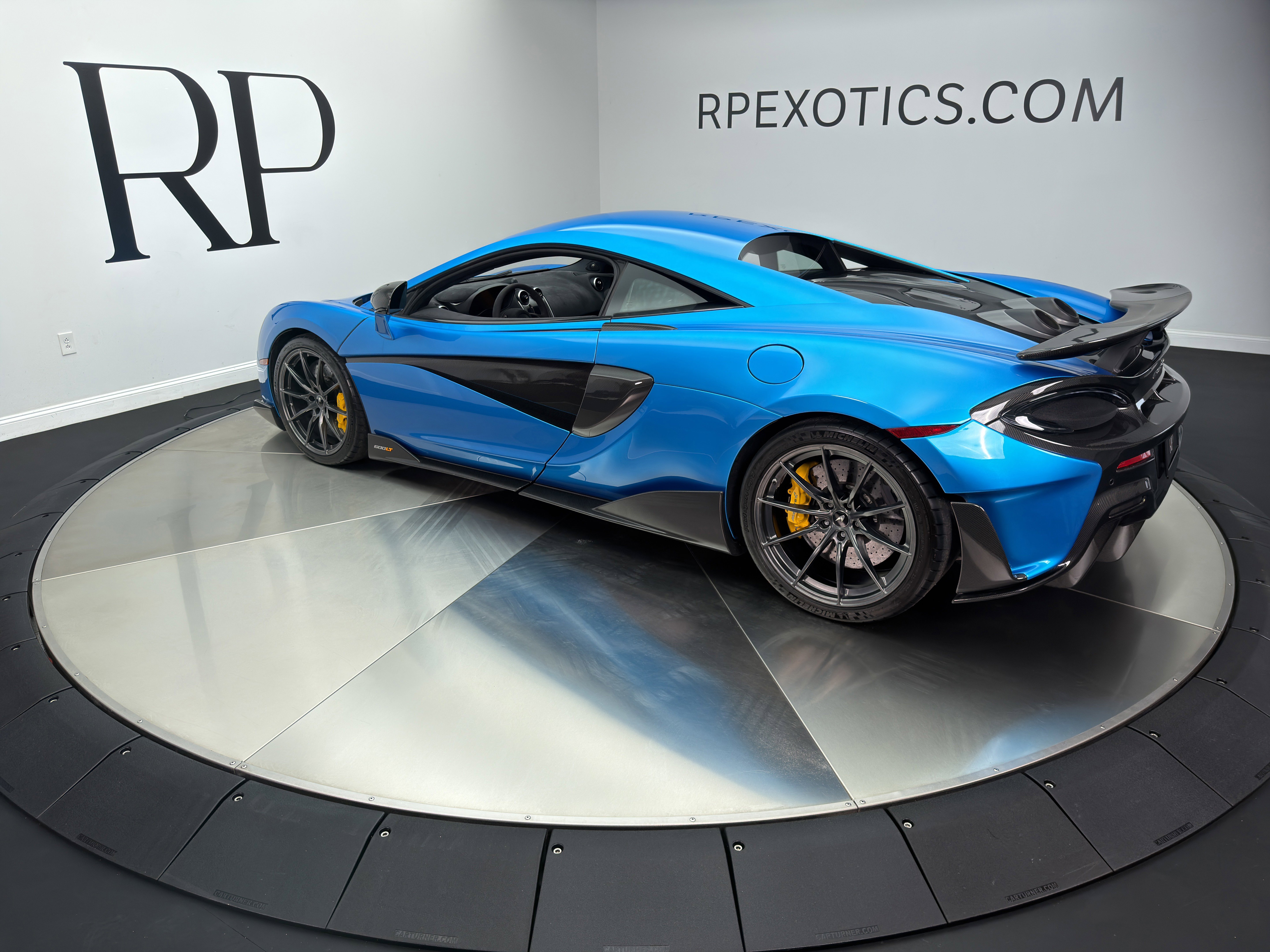Used 2019 McLaren 600LT photo 6