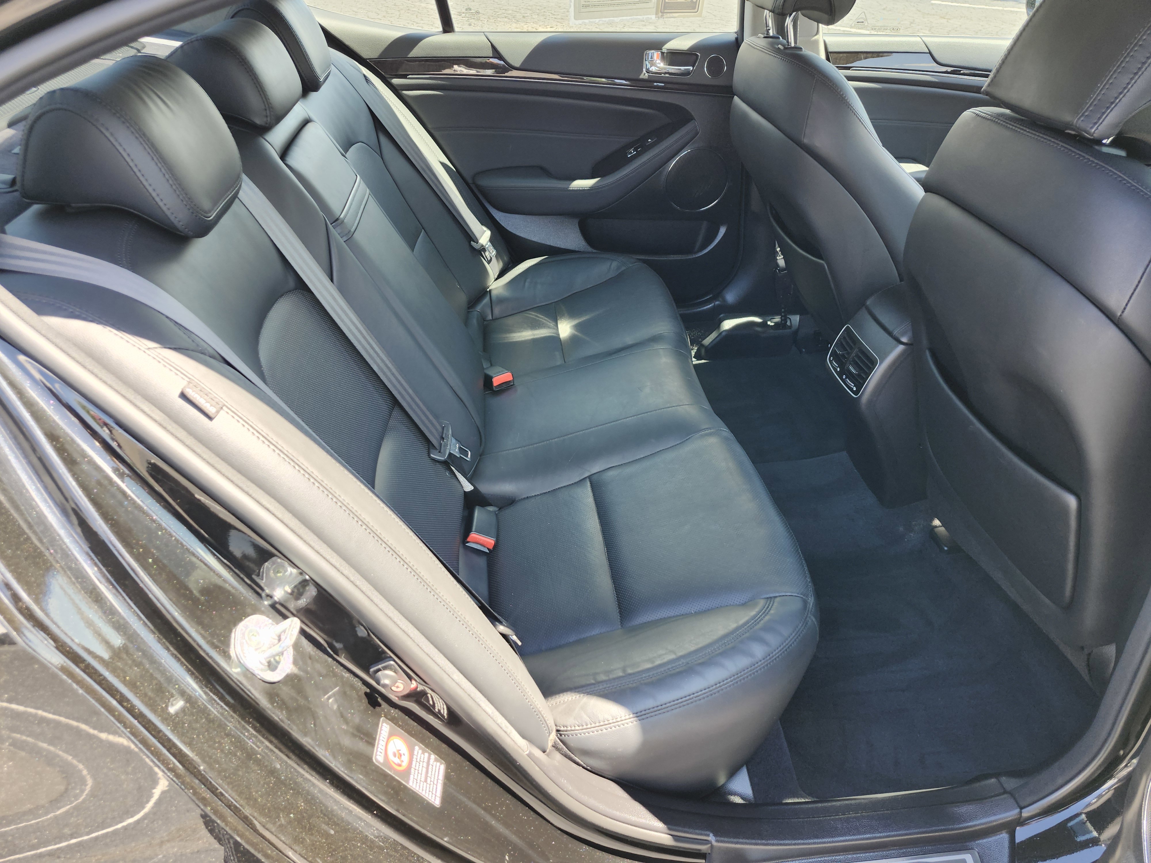 2015 Kia Cadenza Limited