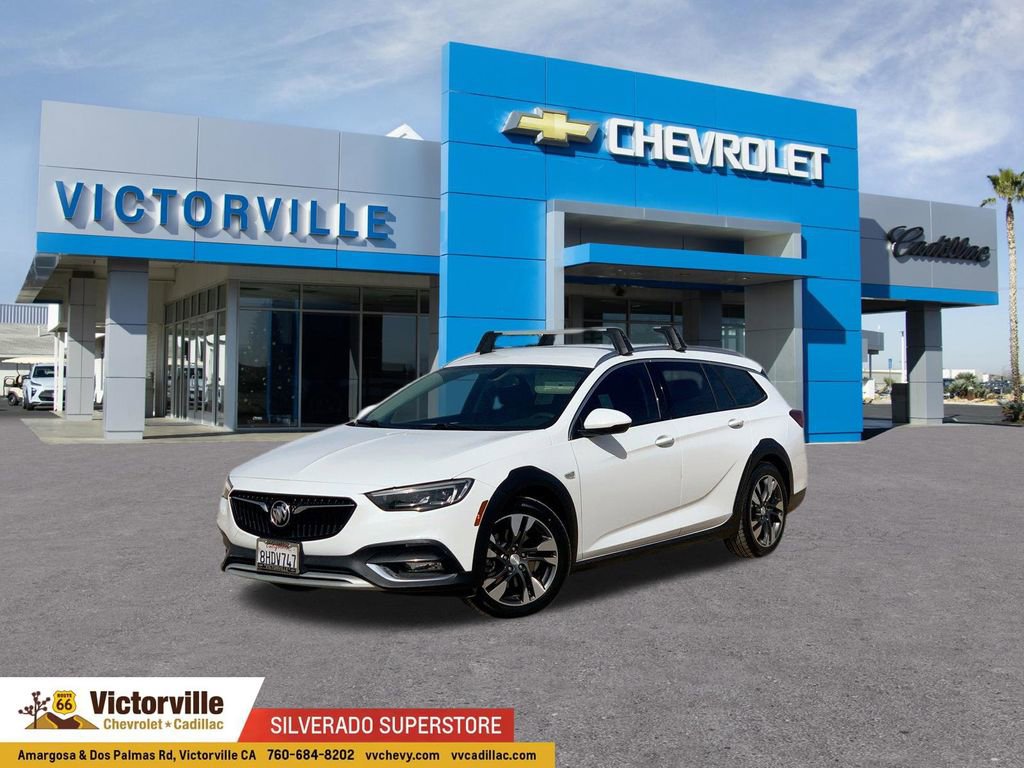 Certified 2018 Buick Regal Preferred w/ Sights and Sounds Package