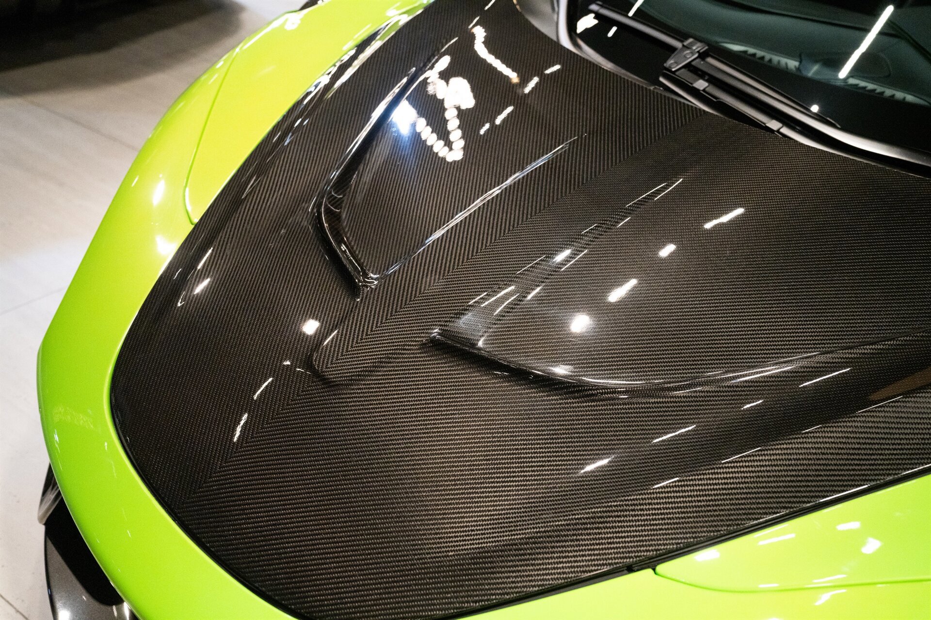 Used 2022 McLaren 765LT photo 15