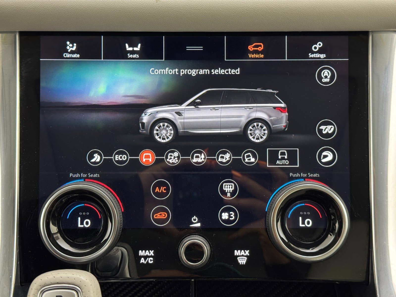 2022 Land Rover Range Rover Sport SVR Carbon Edition