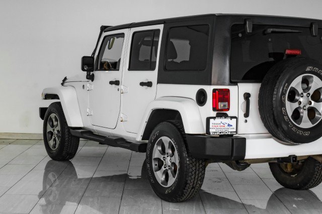 2016 Jeep Wrangler Unlimited Sahara