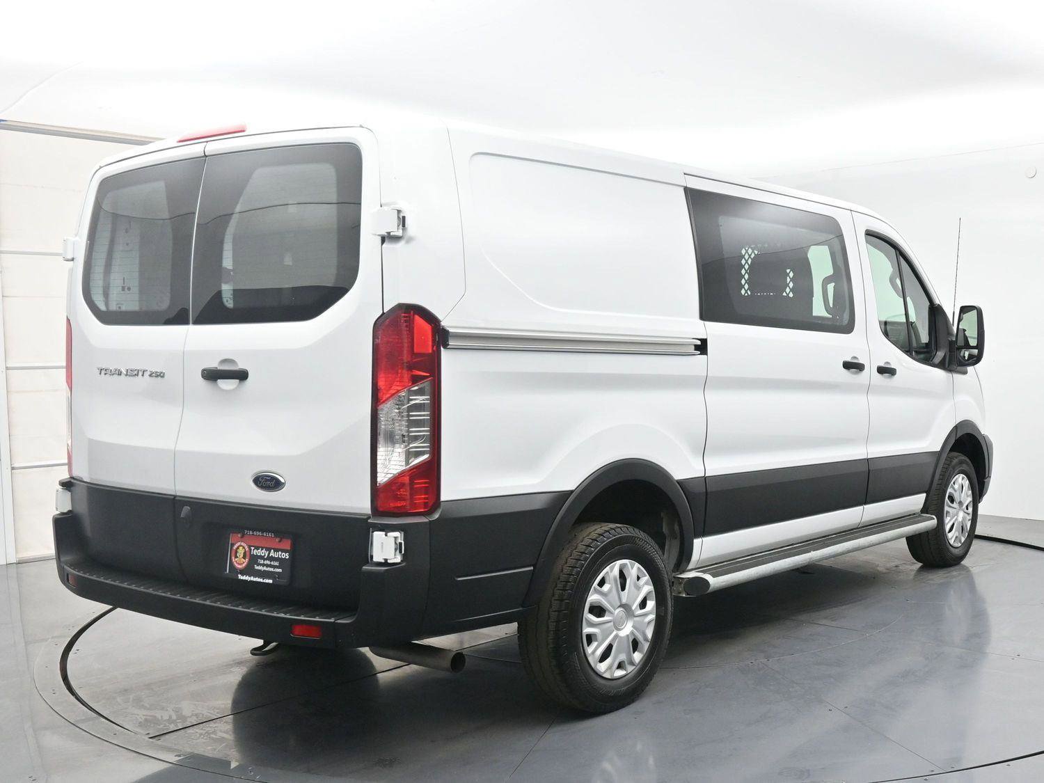 2024 Ford Transit 250 Low Roof