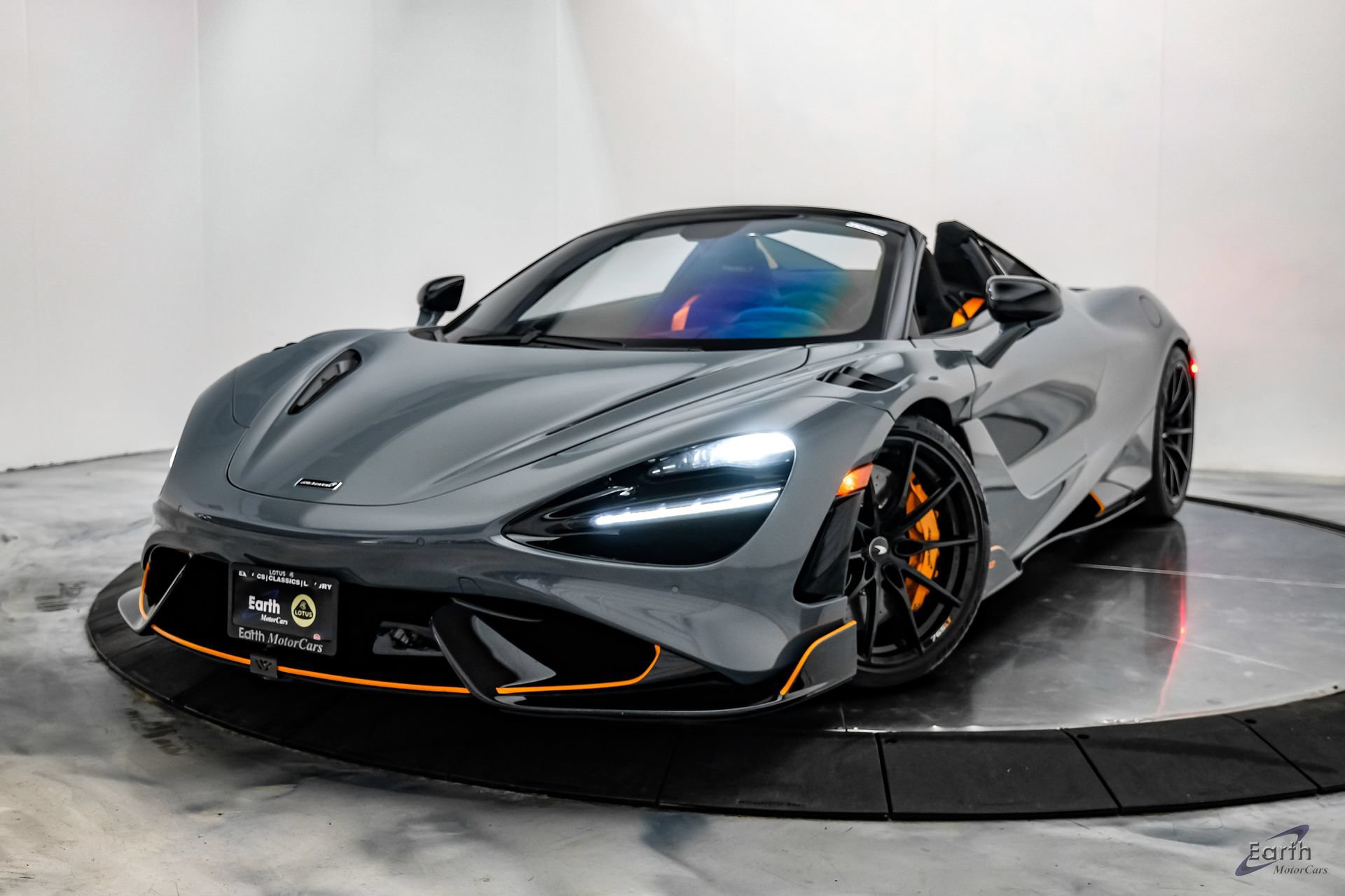 Used 2022 McLaren 765LT photo 7