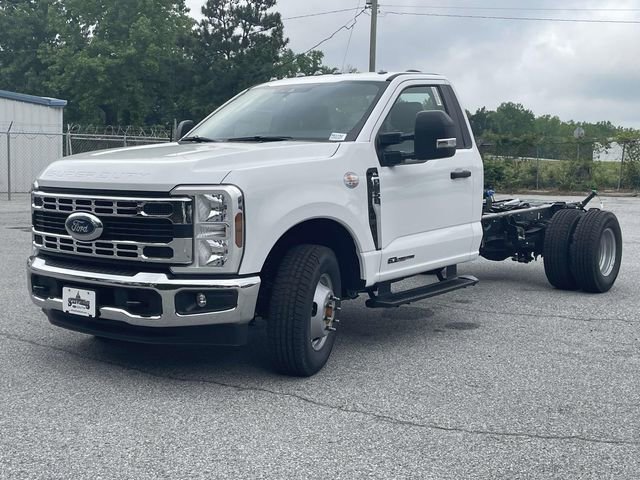 2025 Ford F350 XL