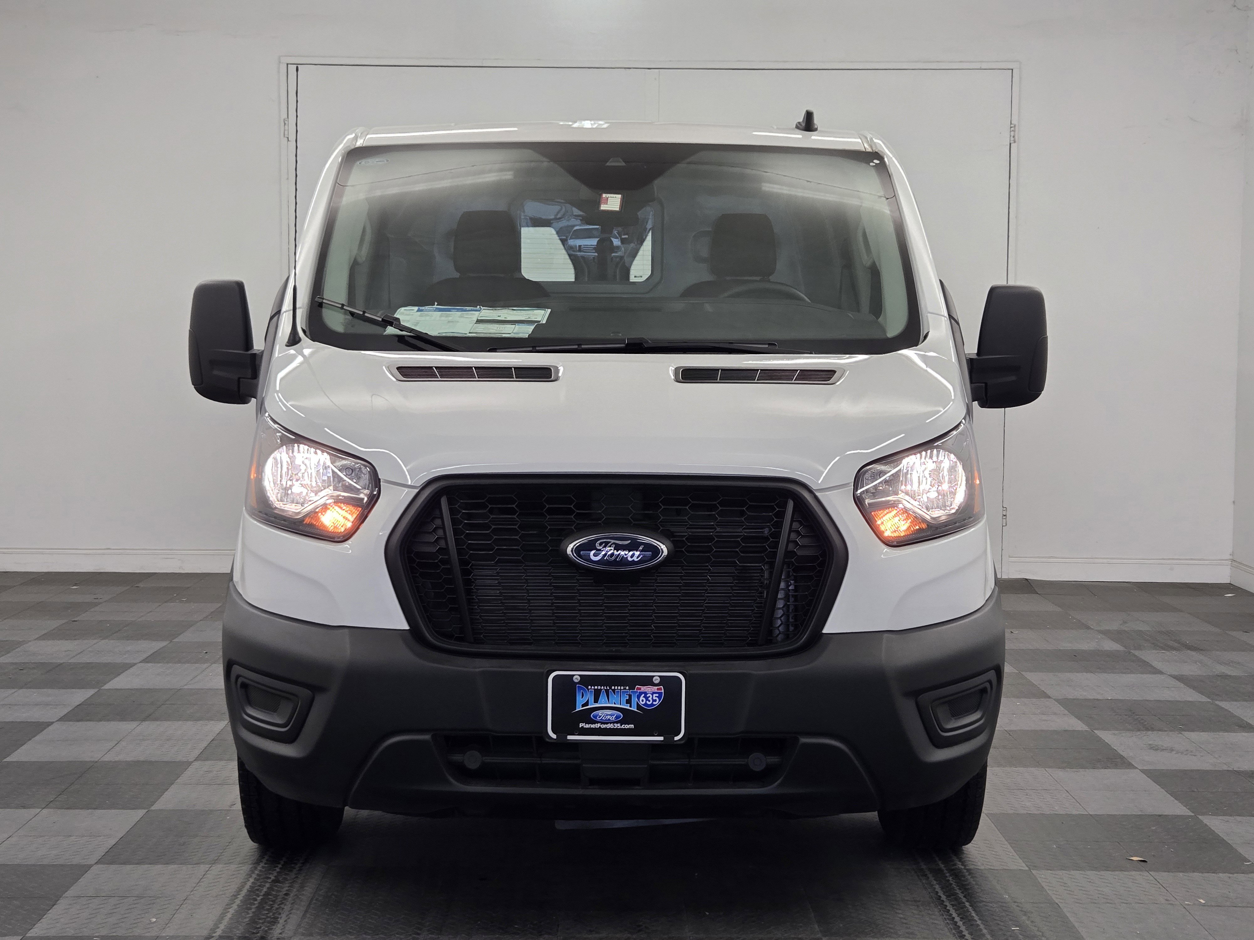 2024 Ford Transit 350 Low Roof