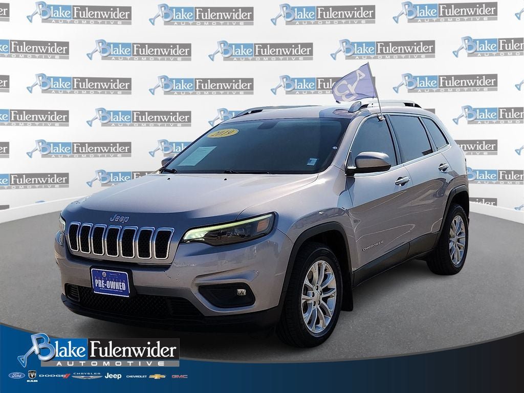 Used 2019 Jeep Cherokee Latitude w/ Popular Appearance Group