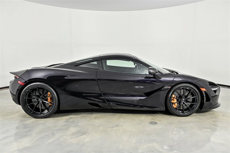 Used 2019 McLaren 720S Performance photo 12