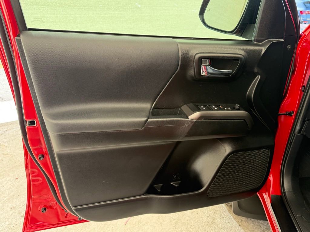 2021 Toyota Tacoma TRD Sport