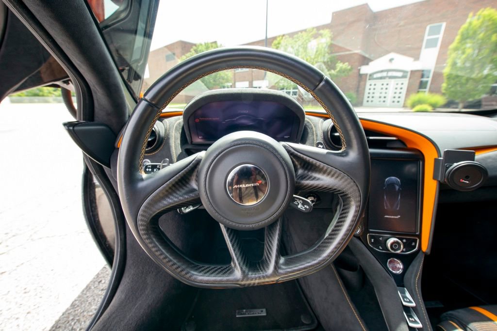 Used 2018 McLaren 720S Performance photo 55