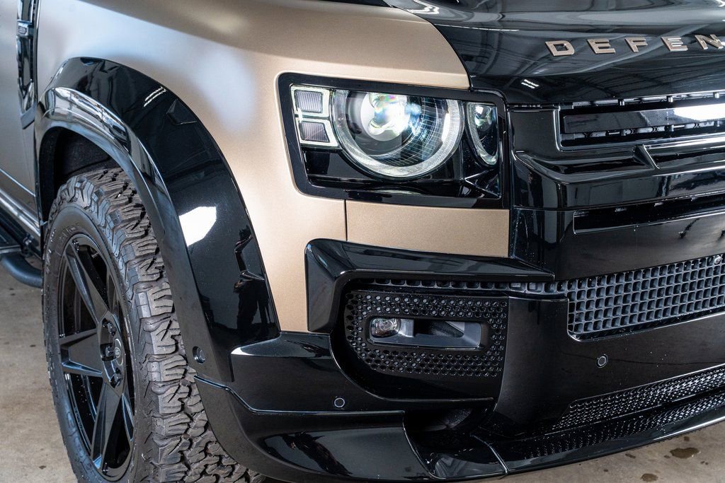 2025 Land Rover Defender 110 X