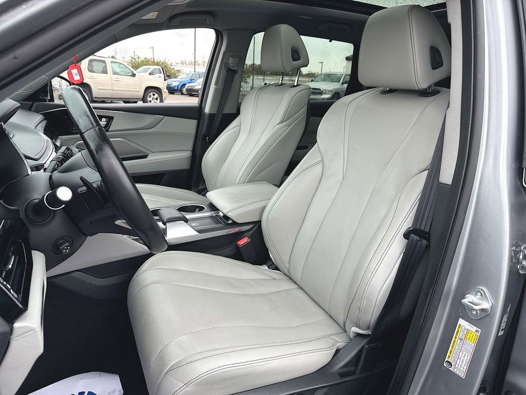 2023 Acura MDX SH-AWD w/ Technology Package