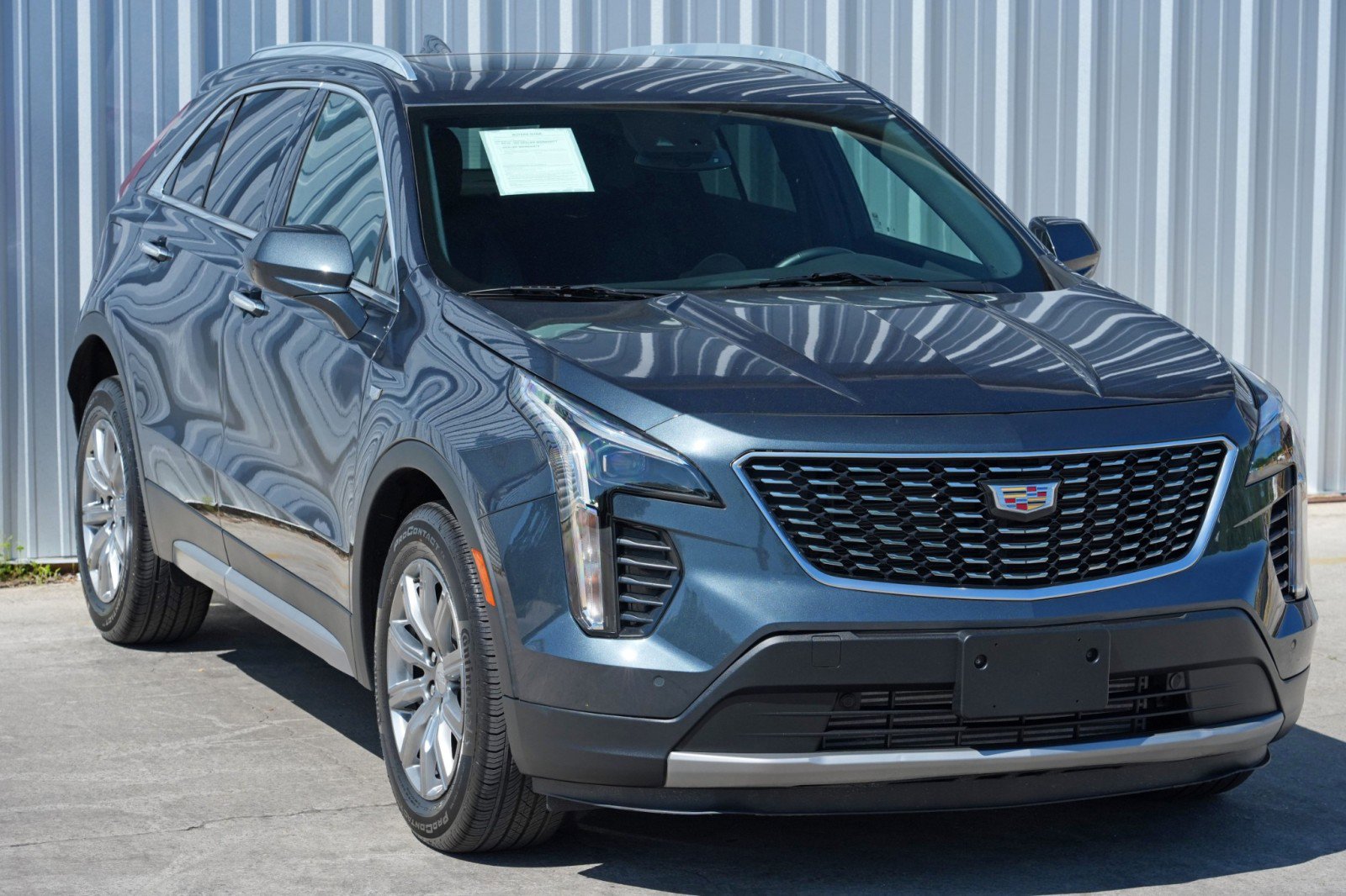 2020 Cadillac XT4 Premium Luxury
