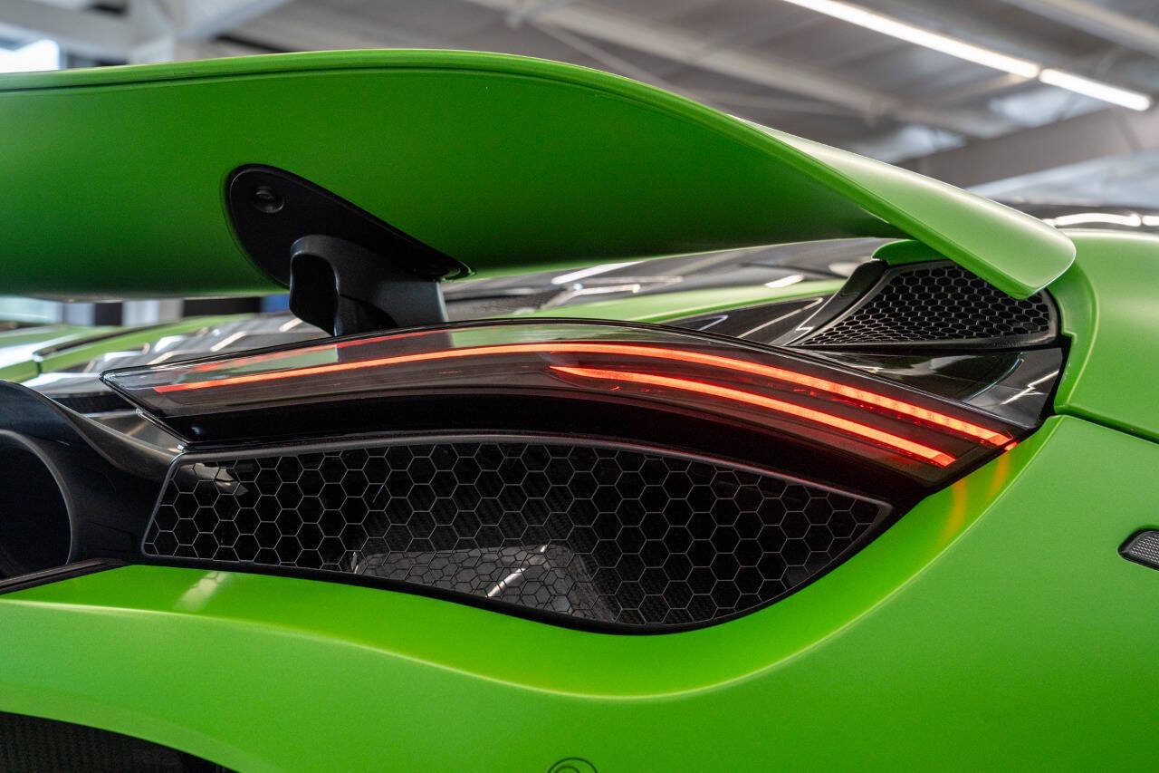 Used 2018 McLaren 720S Performance photo 85