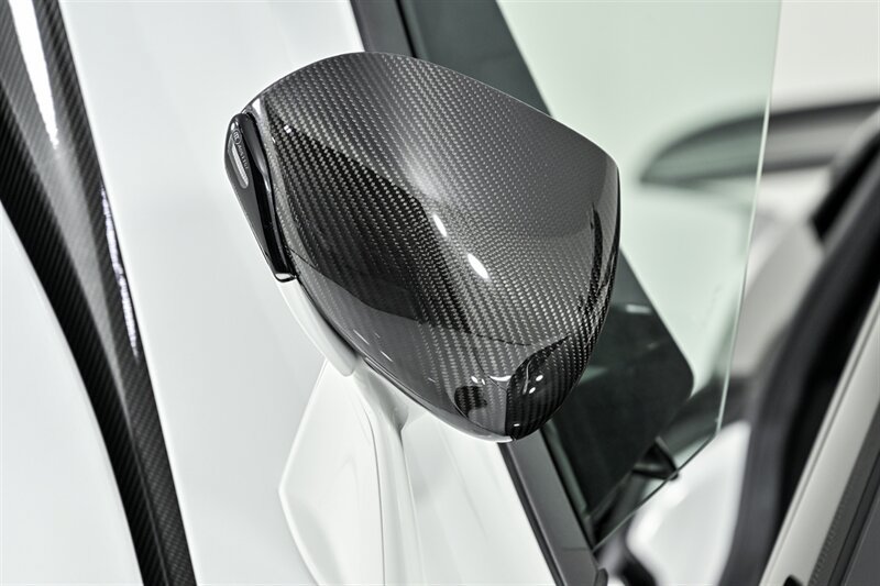 Used 2019 McLaren 600LT photo 8