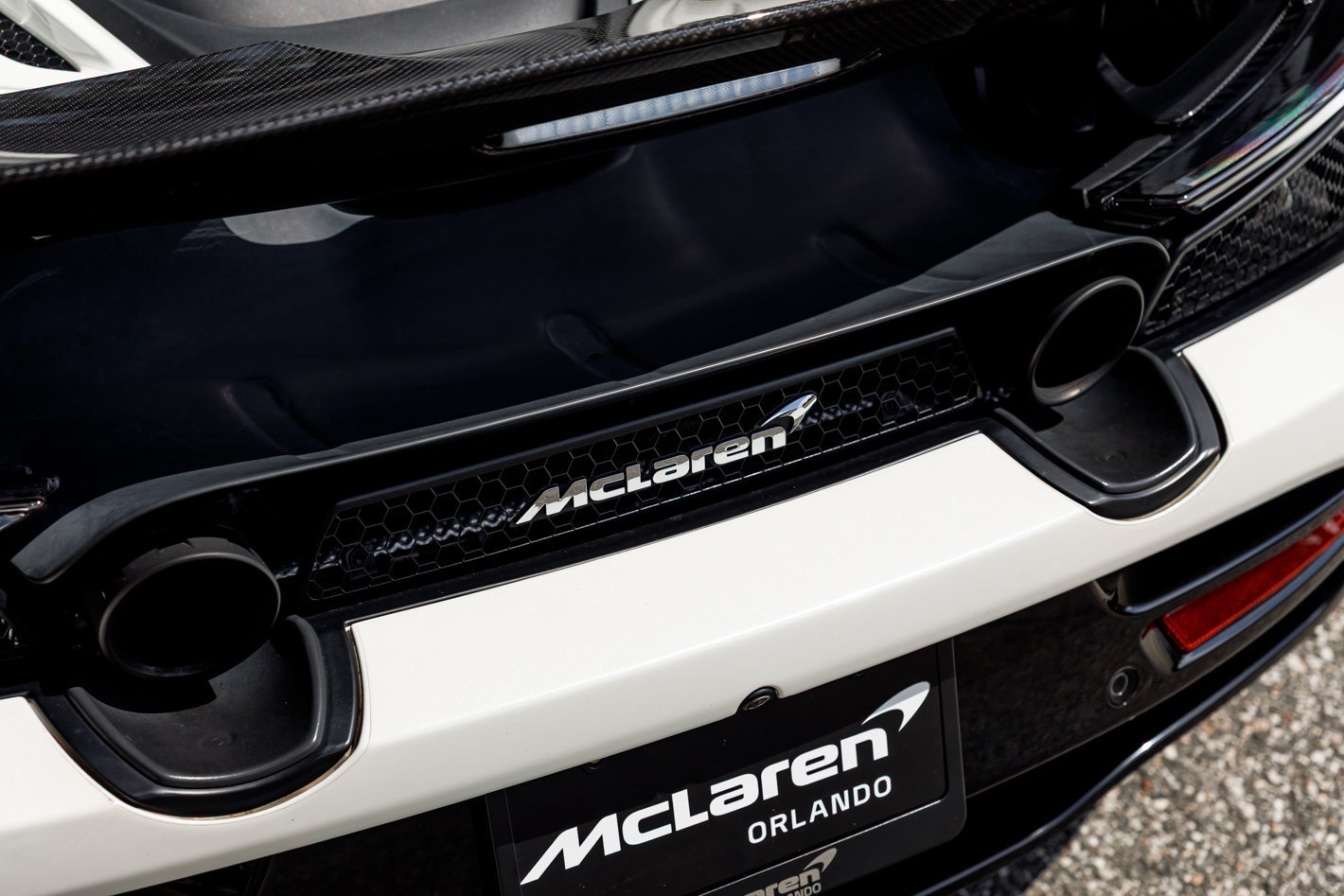 Used 2020 McLaren 720S Performance photo 15
