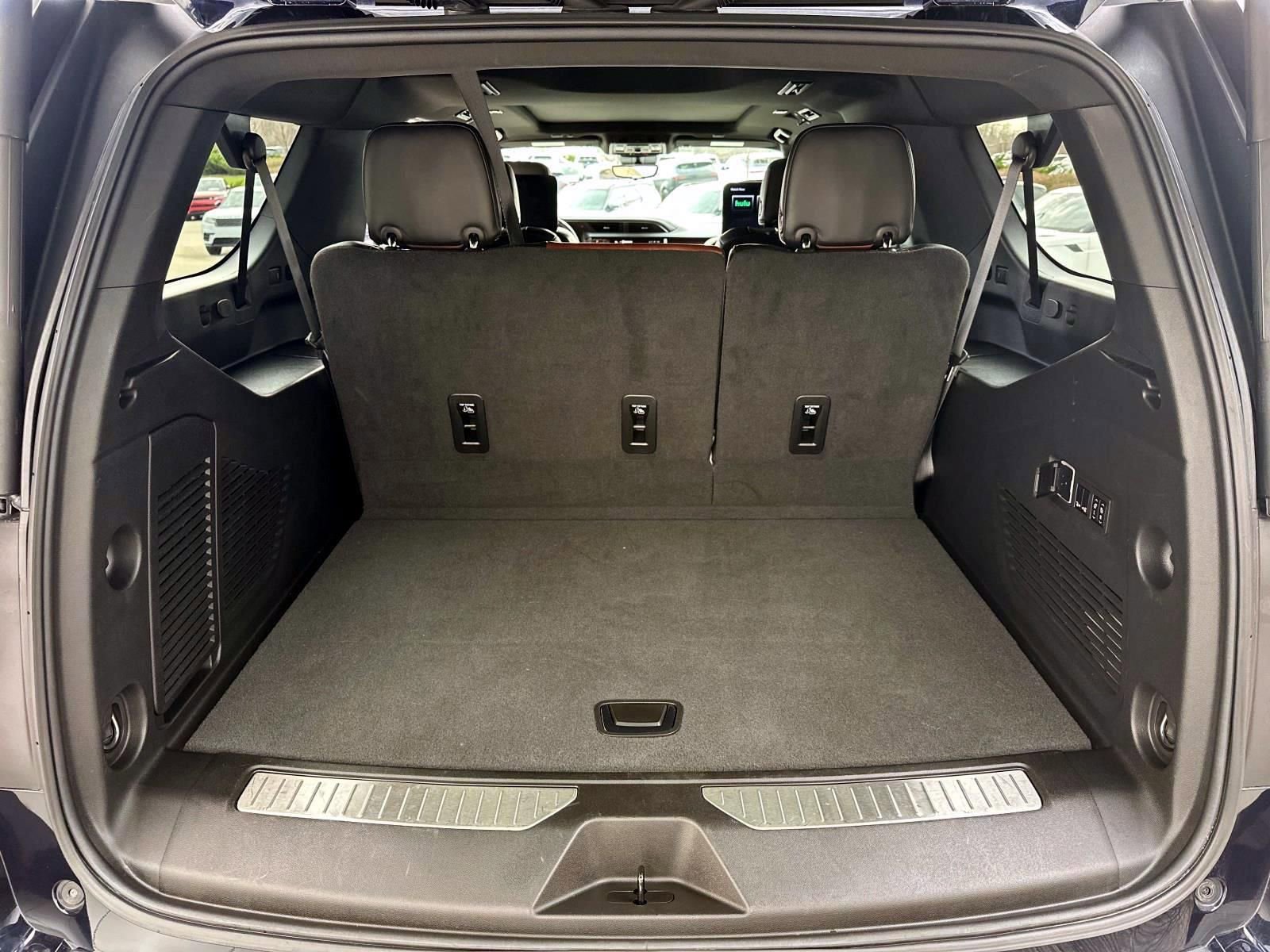 2023 GMC Yukon XL Denali Ultimate