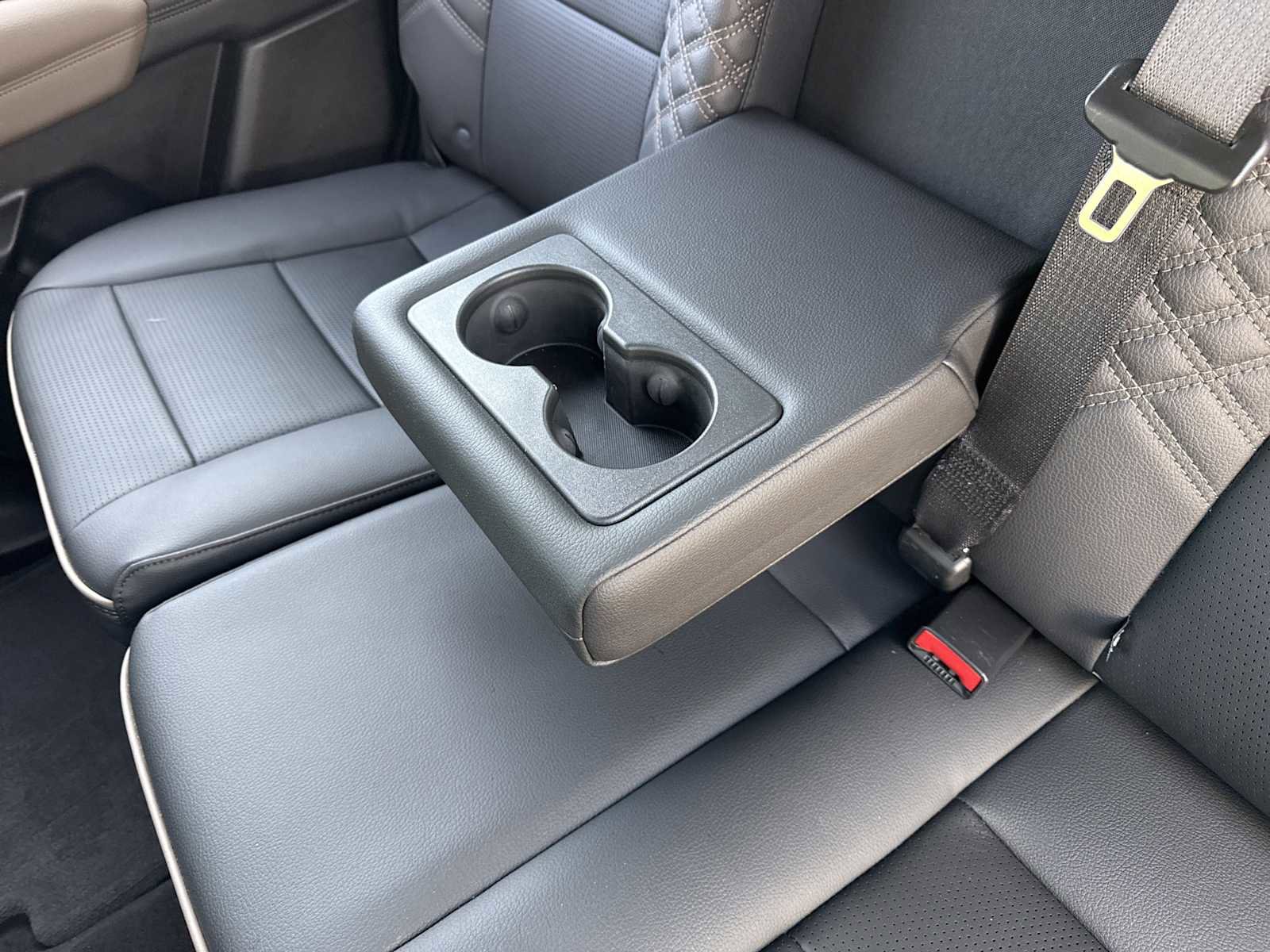 2023 GMC Canyon Denali