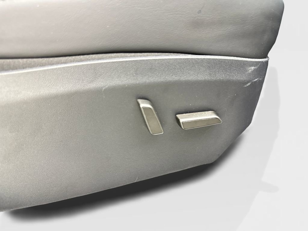 2024 Tesla Model Y Performance