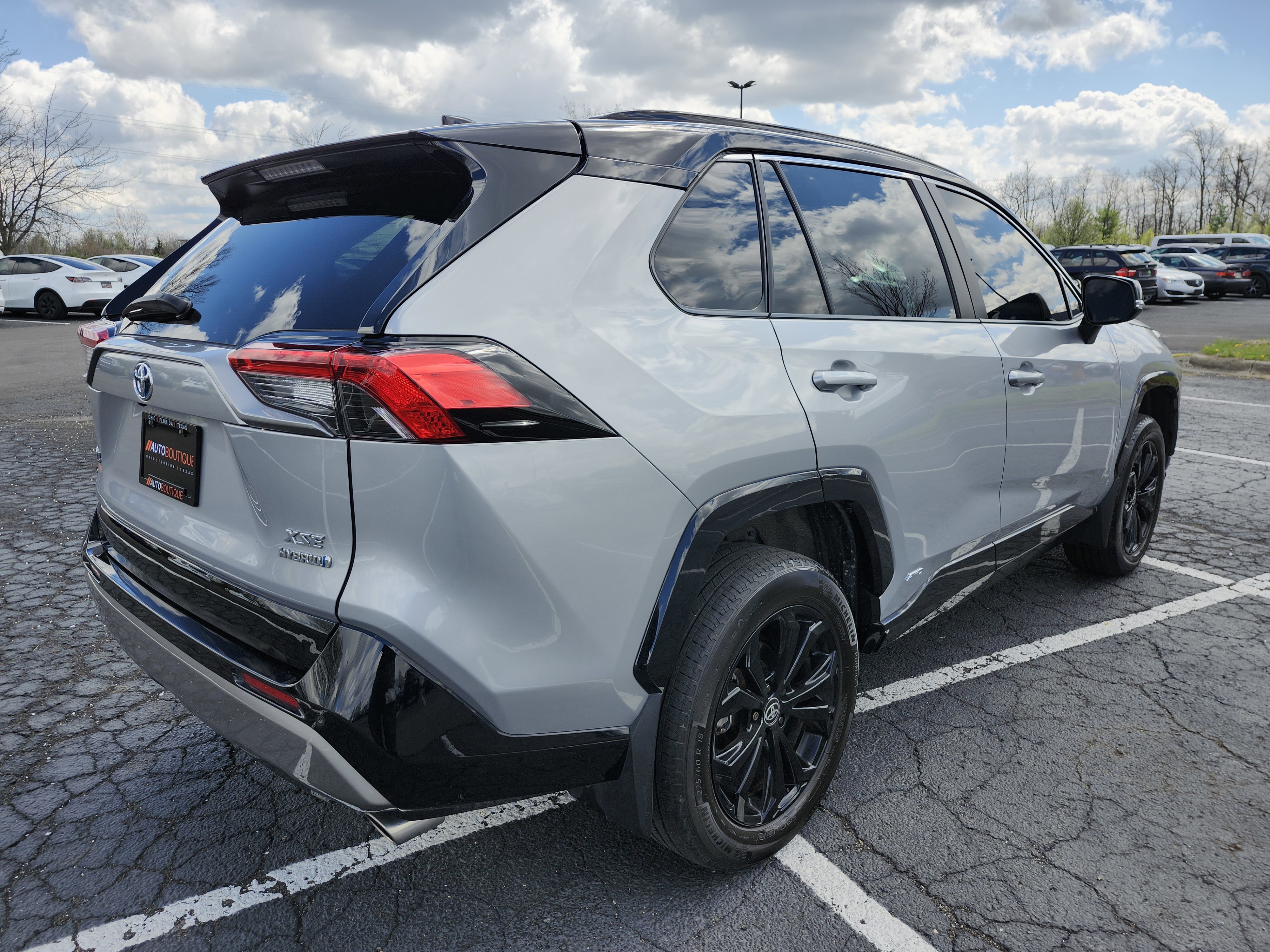 2024 Toyota Rav4 XSE