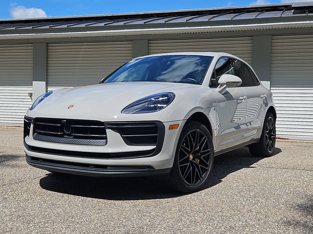 Certified 2024 Porsche Macan