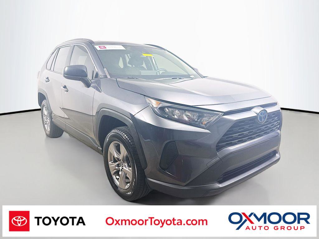 2022 Toyota RAV4 LE