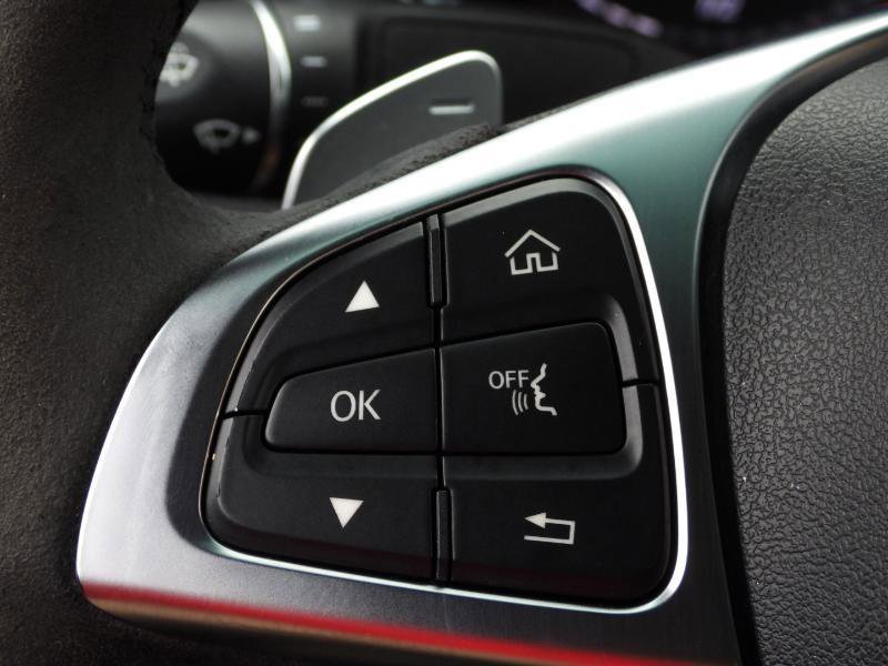 2018 Mercedes-Benz C 300 Sport