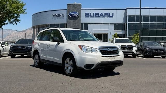 Used 2015 Subaru Forester 2.5i w/ Alloy Wheel Package