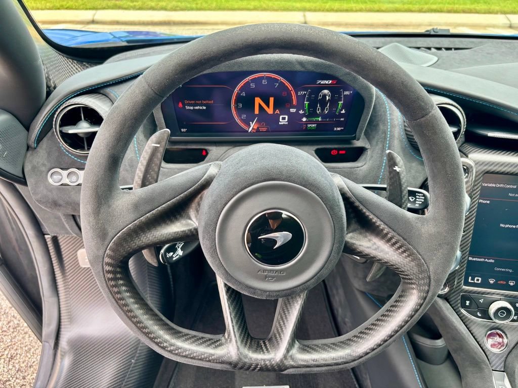 Used 2022 McLaren 720S Spider photo 17
