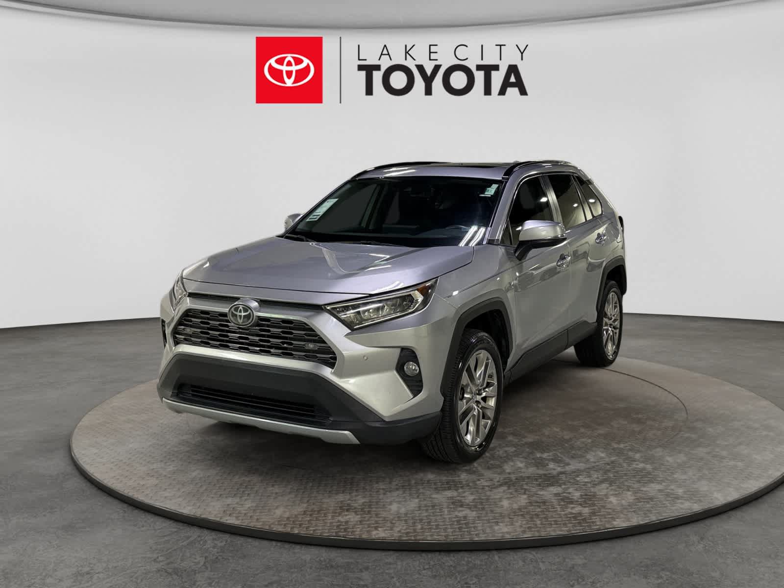 Used 2019 Toyota RAV4 Limited w/ Cold Weather Package