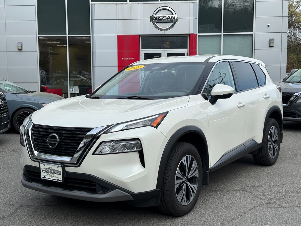 Used 2021 Nissan Rogue SV