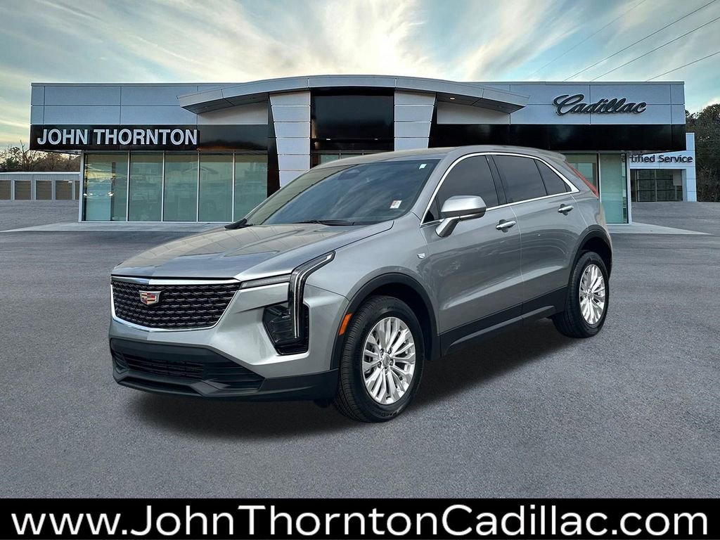 2024 Cadillac XT4 Luxury