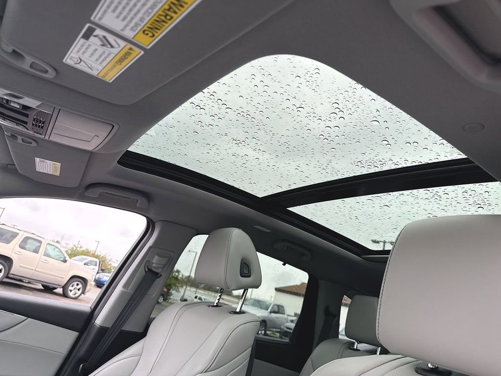 2023 Acura MDX SH-AWD w/ Technology Package