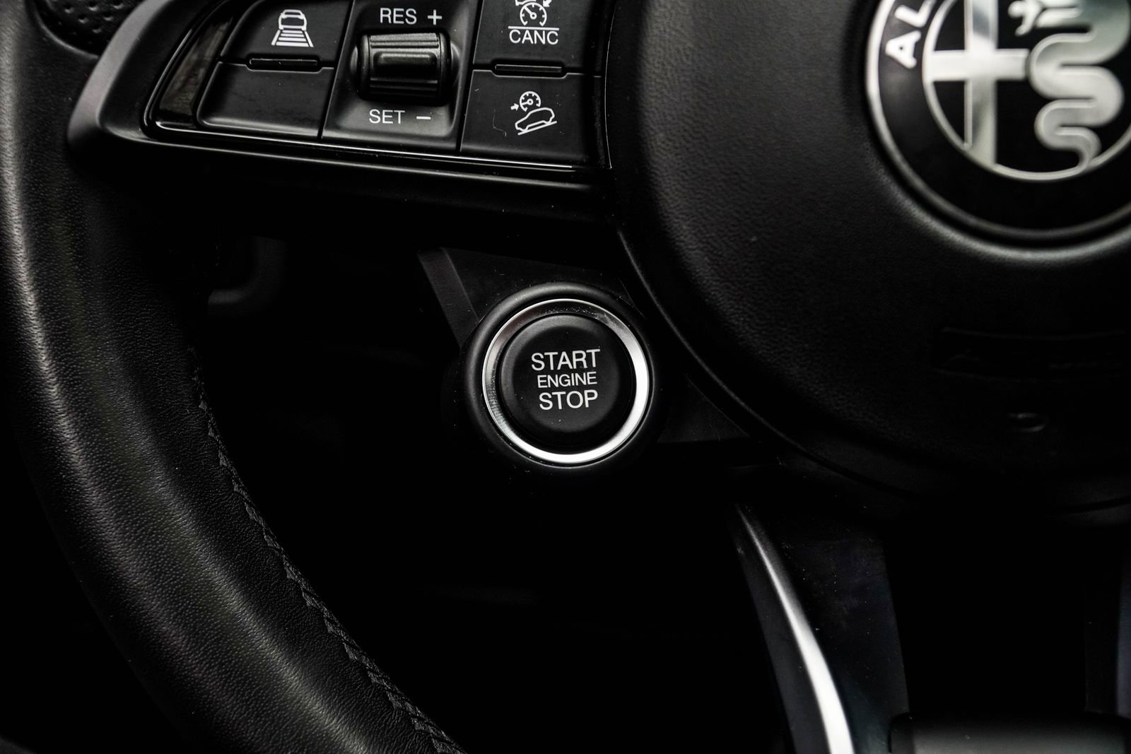 2023 Alfa Romeo Stelvio Veloce