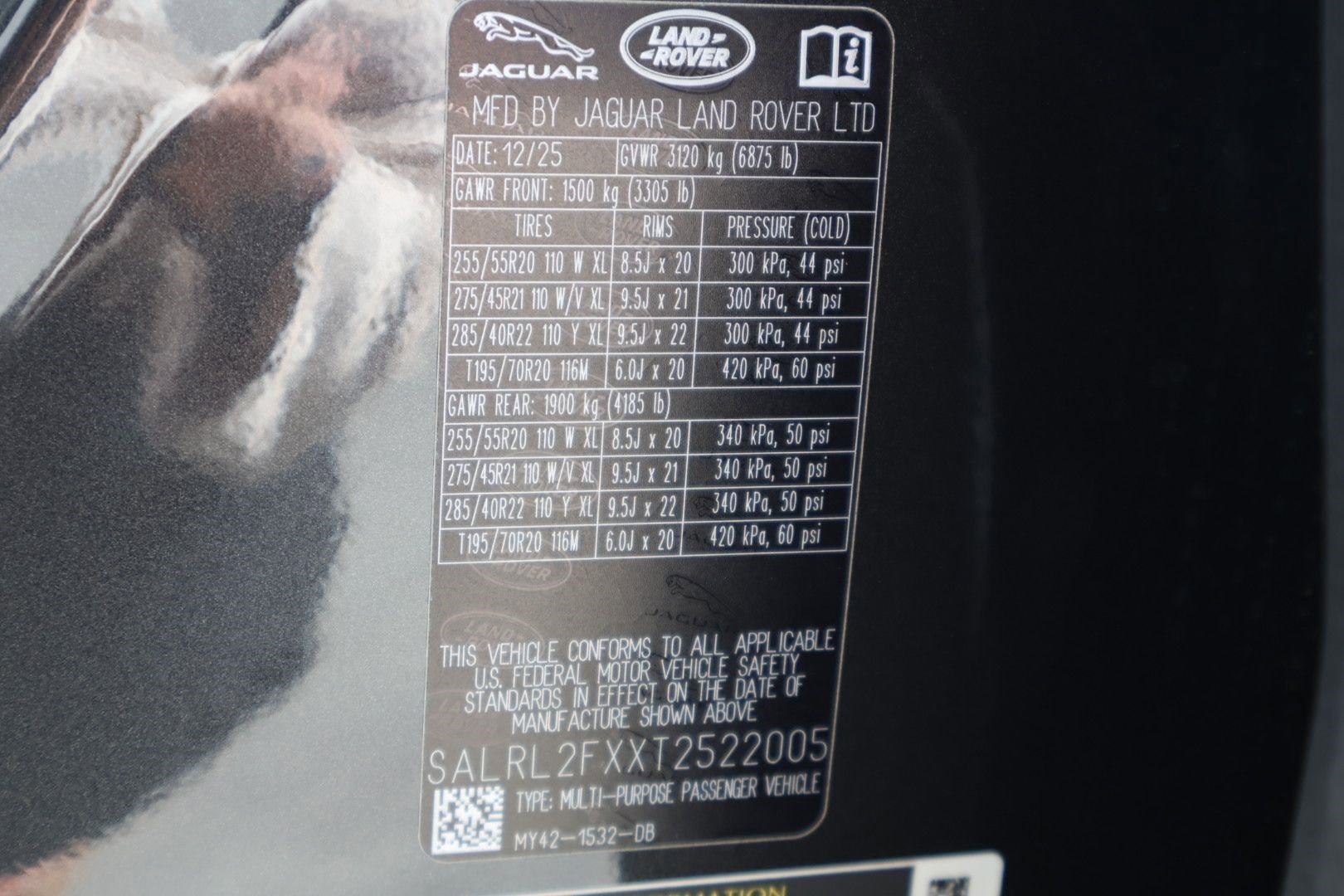 2026 Land Rover Discovery Dynamic SE