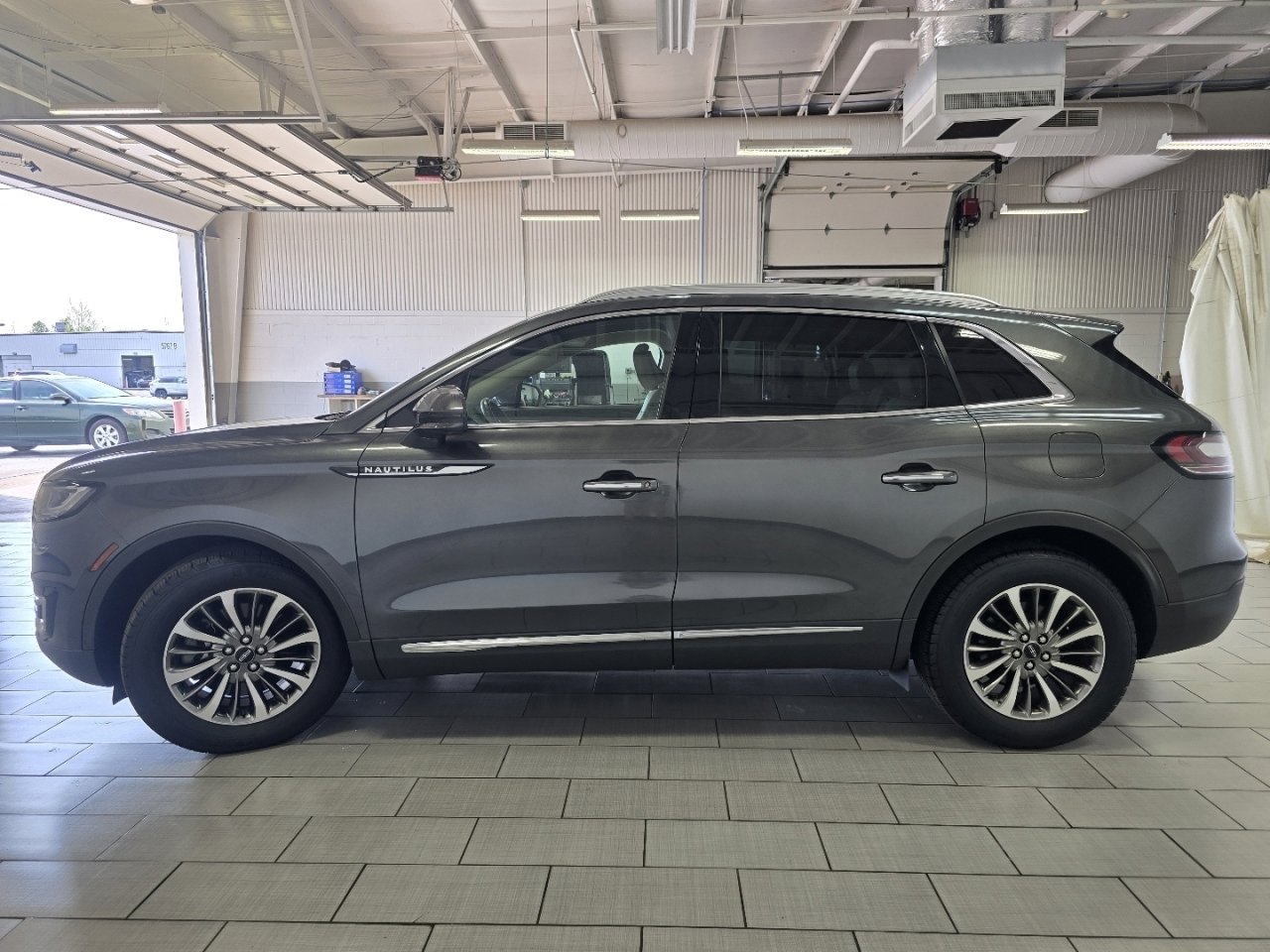 2020 Lincoln Nautilus Reserve