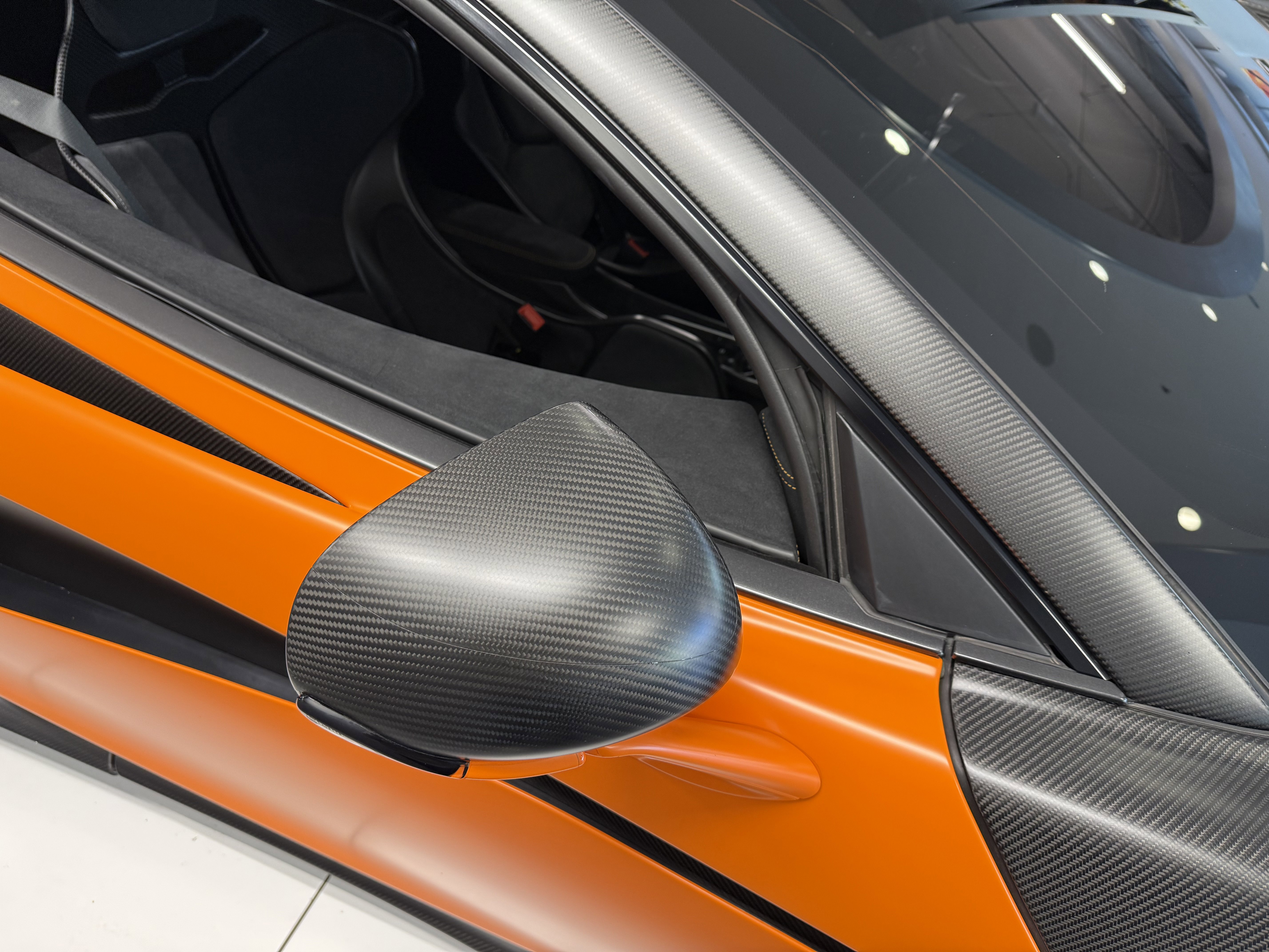 Used 2019 McLaren 600LT photo 14