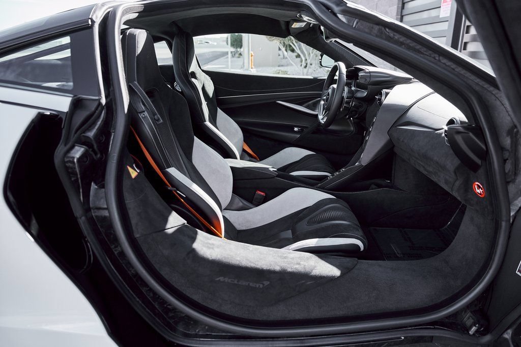 Used 2024 McLaren 750S photo 29