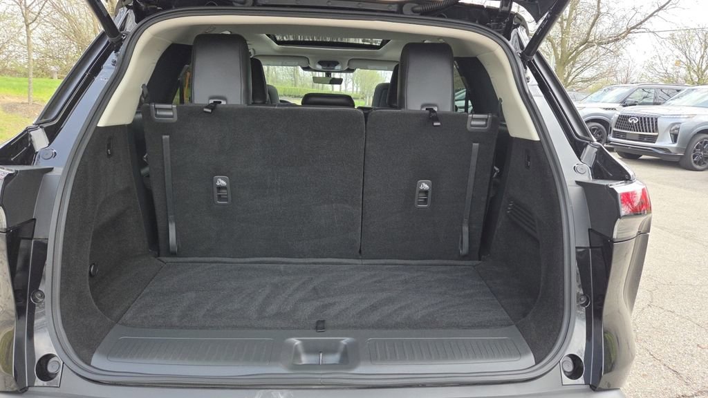 2025 INFINITI Qx60 Pure