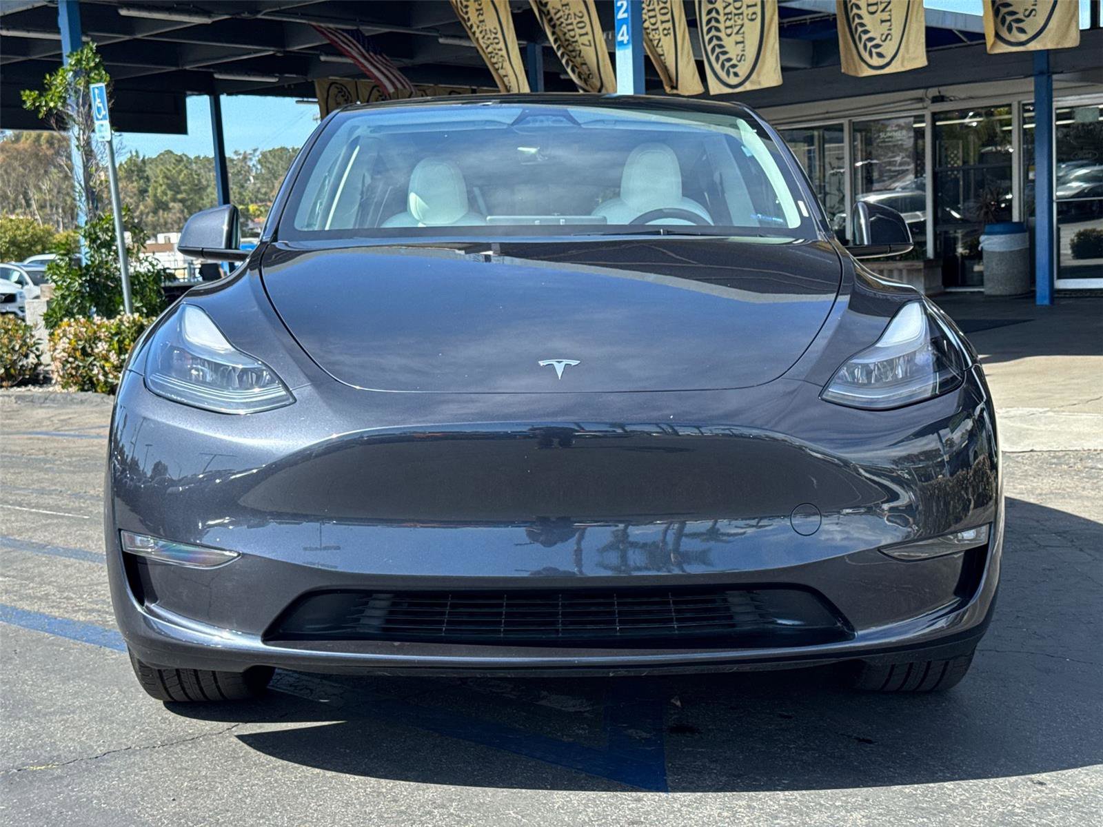 2025 Tesla Model Y Long Range