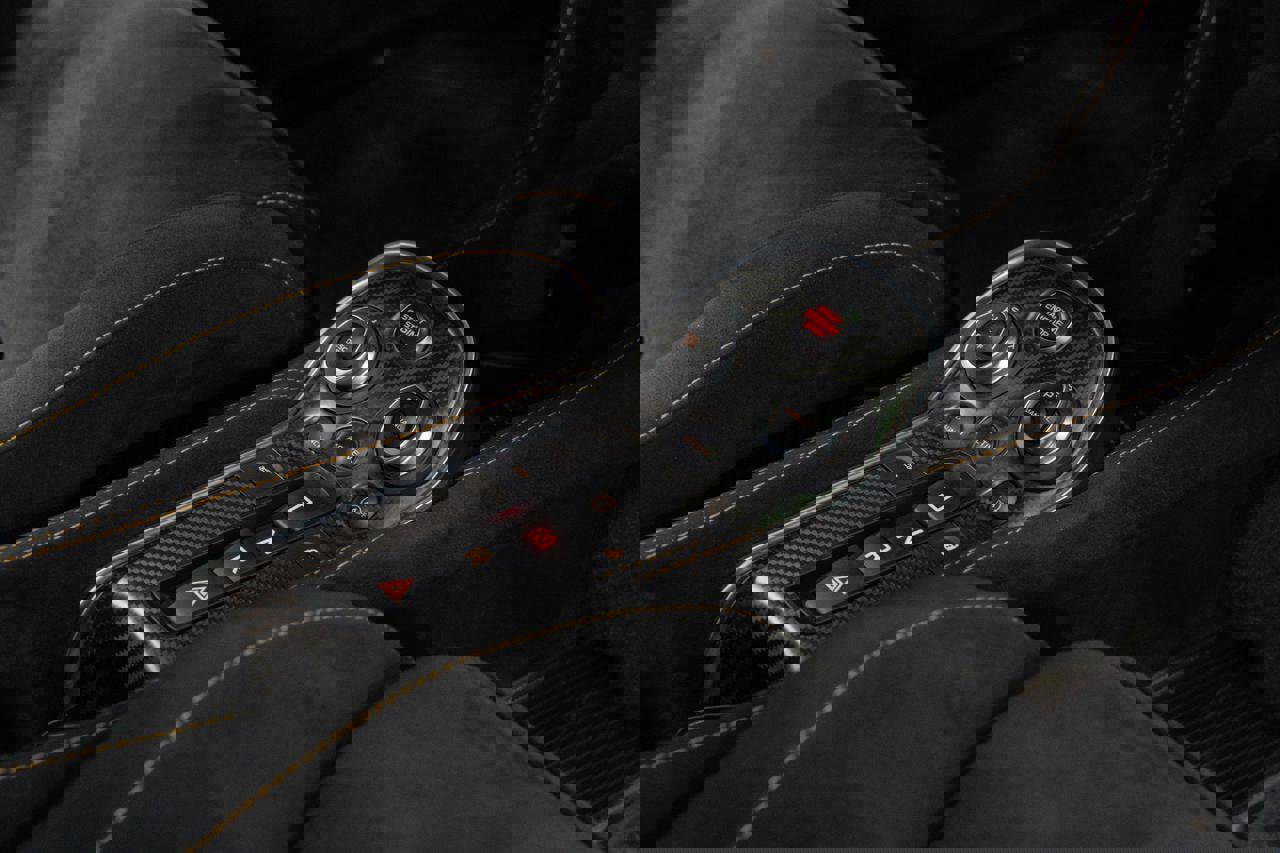 Used 2019 McLaren 600LT photo 6