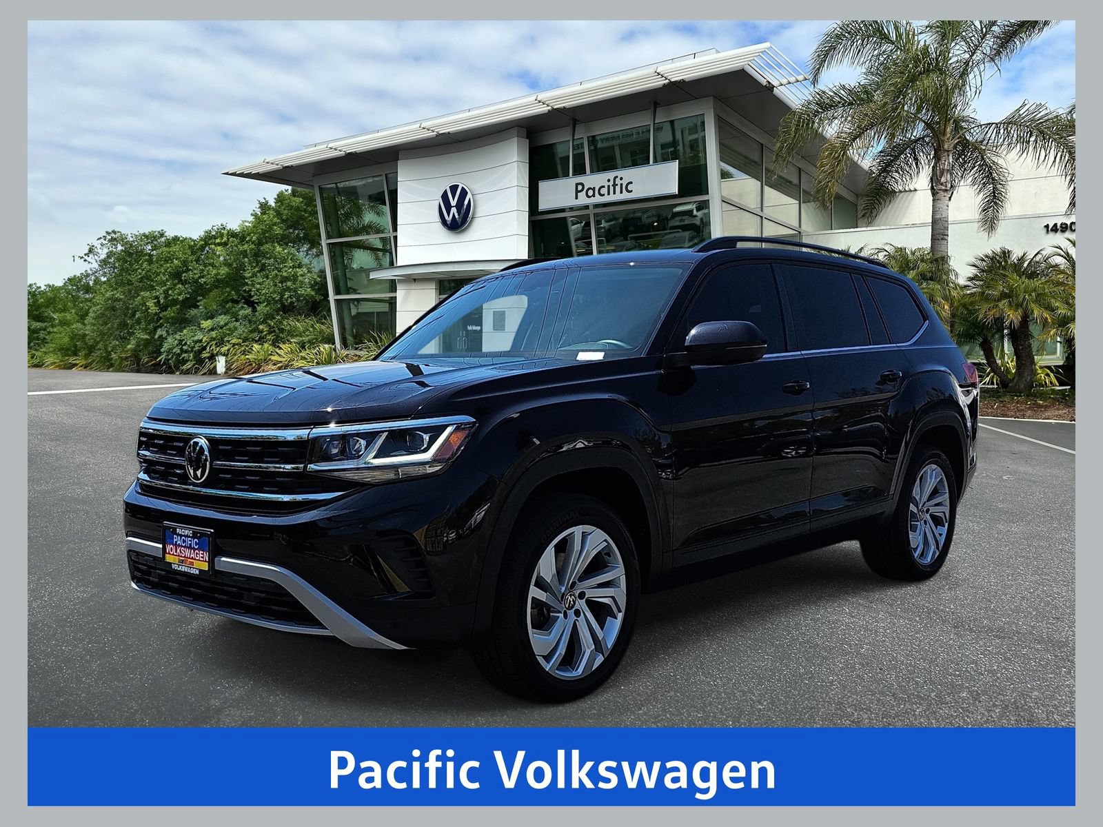 Used 2021 Volkswagen Atlas SE w/ Panoramic Sunroof Package