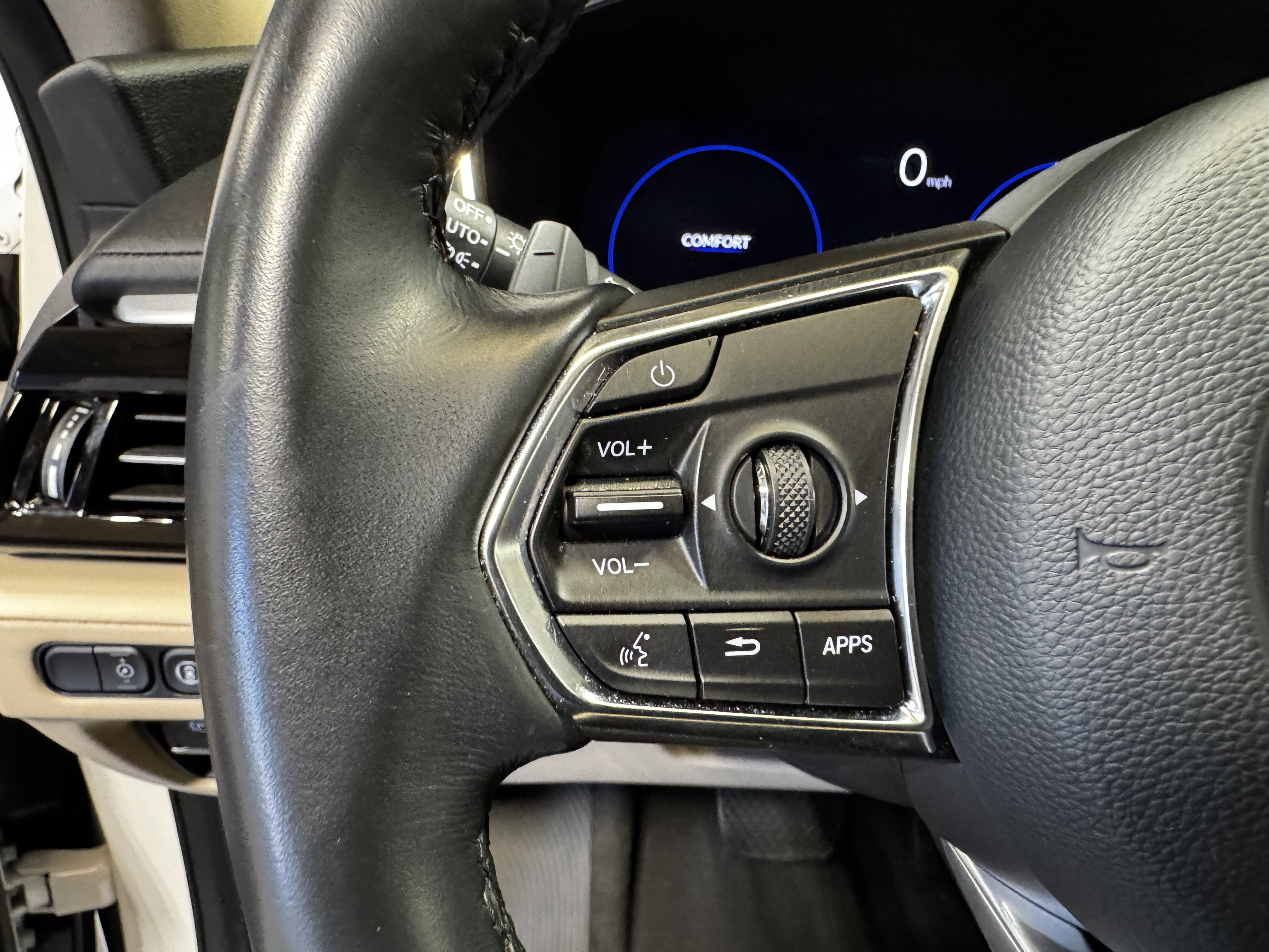 2023 Acura MDX FWD w/ Technology Package